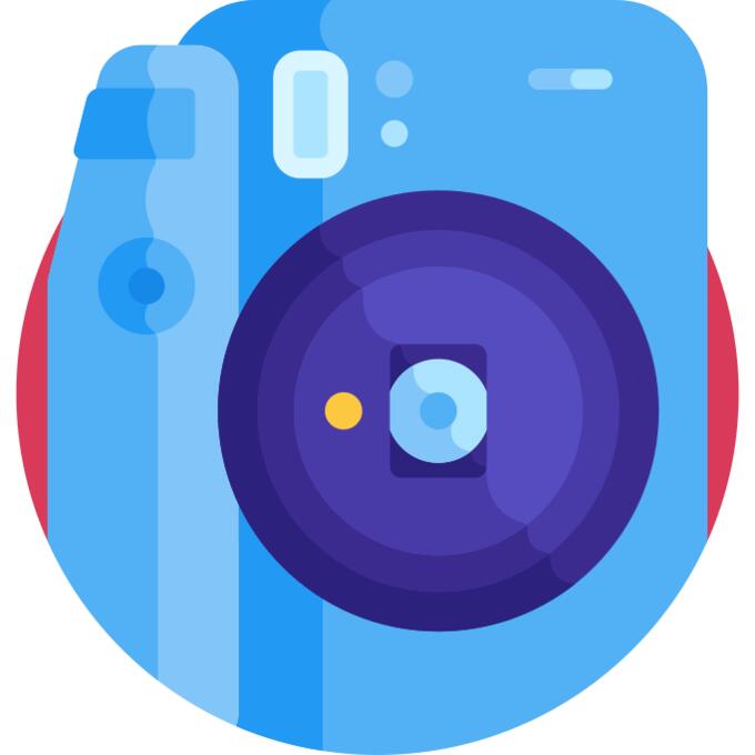 Instant camera