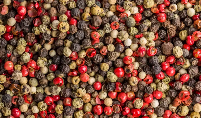 Mixed peppercorns